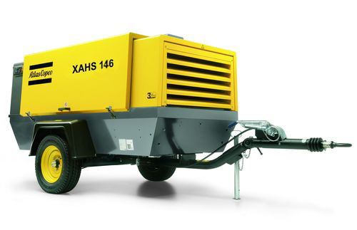 Дизельный компрессор Atlas Copco XAHS 146 DD на шасси