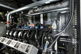 Газовый генератор Pramac GGW200G в кожухе — фото 8