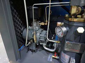 Винтовой компрессор Xeleron Z10FA 7 — фото 3
