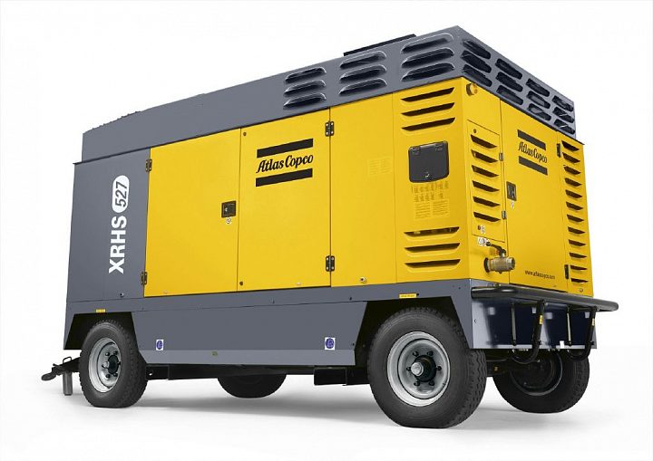 Дизельный компрессор Atlas Copco XRHS 527 CD на шасси