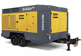 Дизельный компрессор Atlas Copco XRVS 647 CD на шасси — фото 1