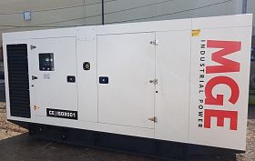 Дизельный генератор Doosan MGE 300-Т400 в кожухе — фото 1